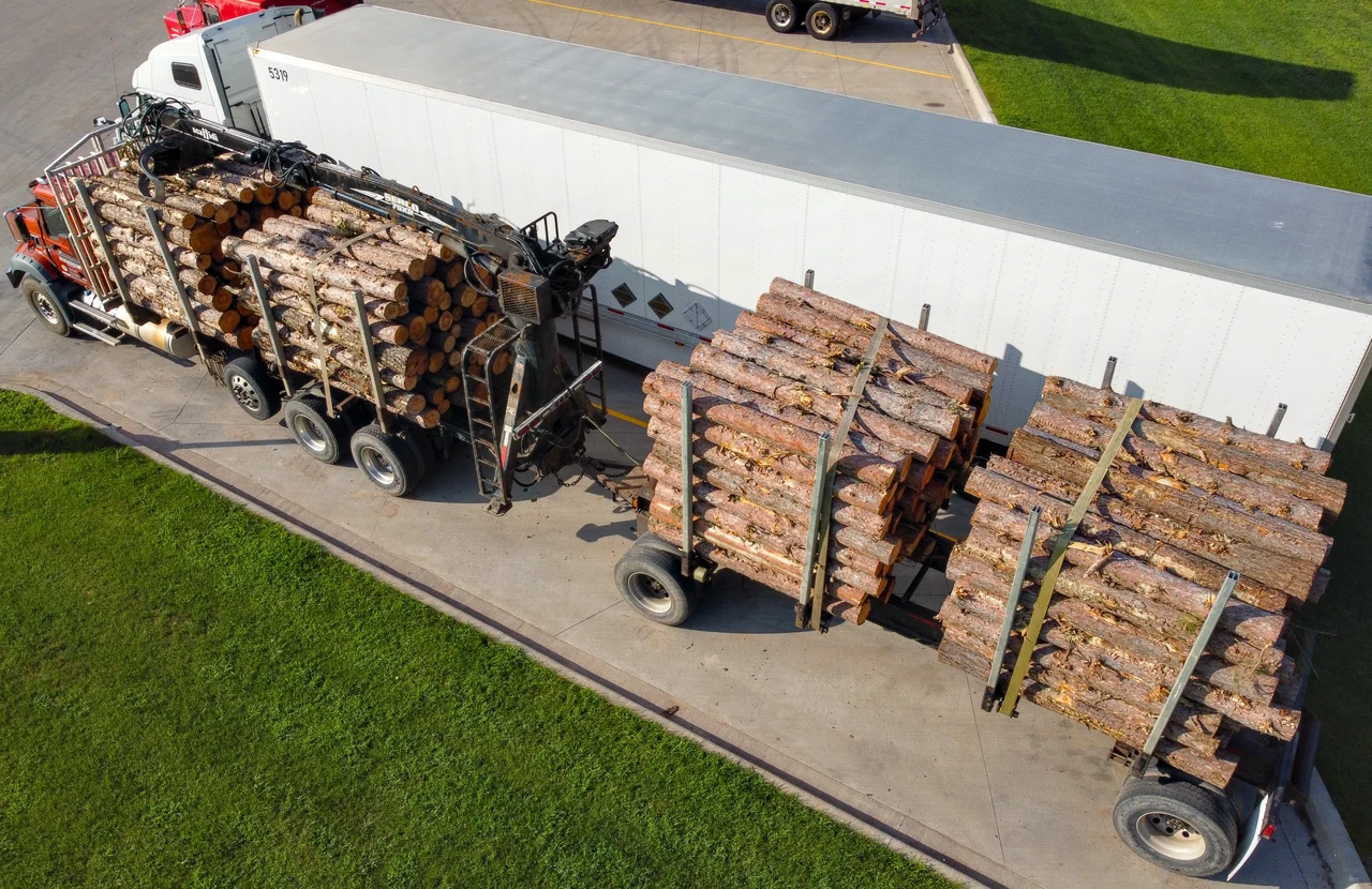 Logging Truck